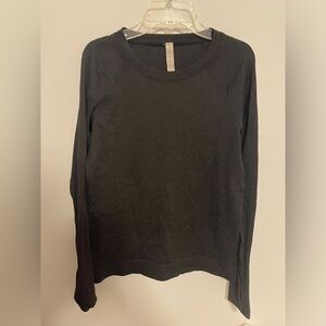 LULULEMON Work Out Long Sleeve 8